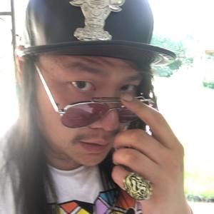 Meet your Posher, Viet